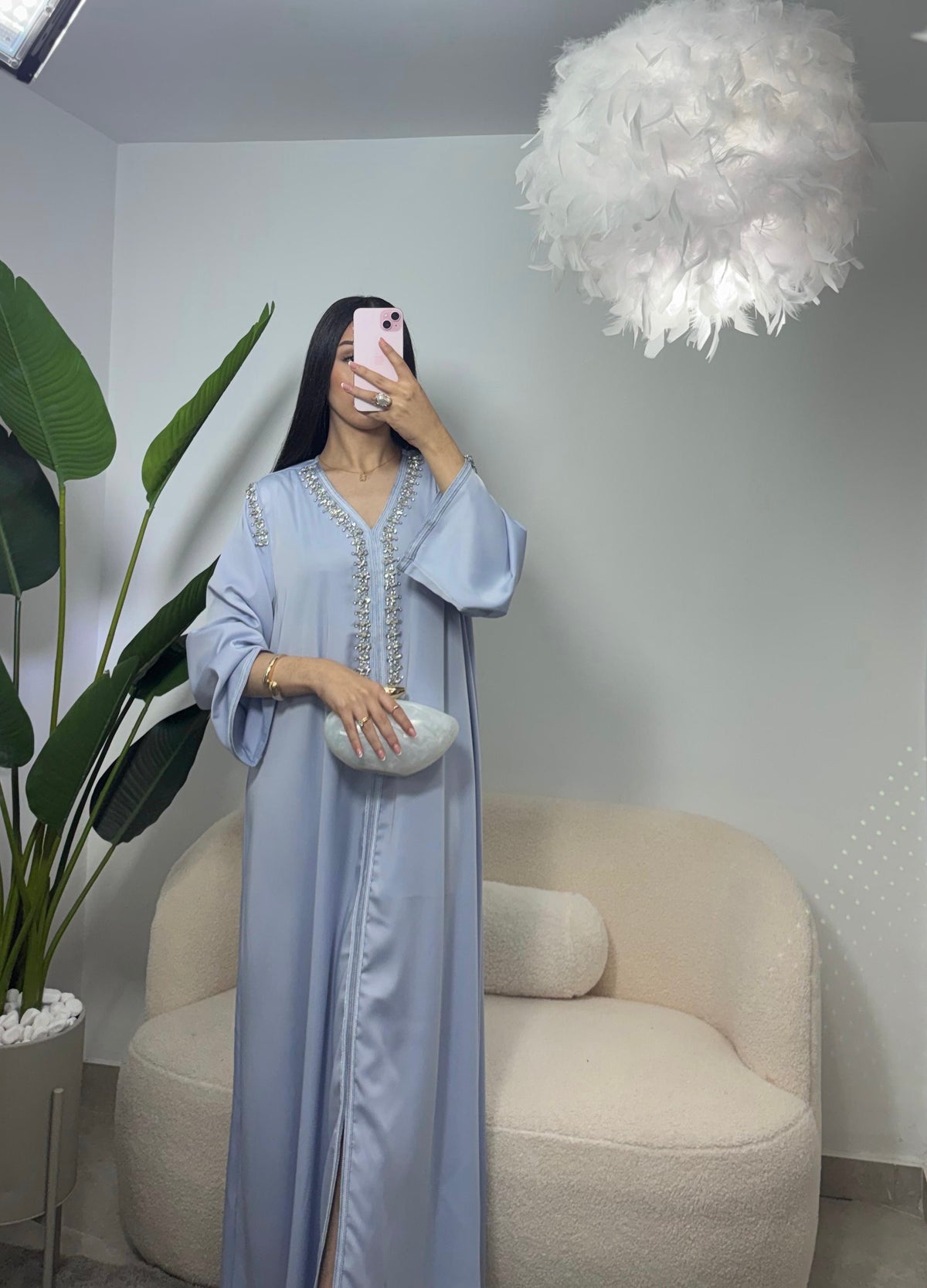 Abaya con pedreria