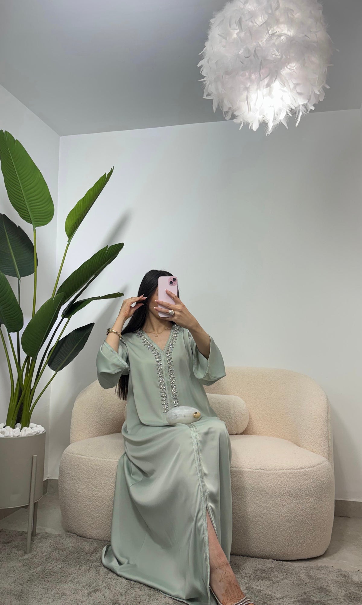 Abaya con pedreria