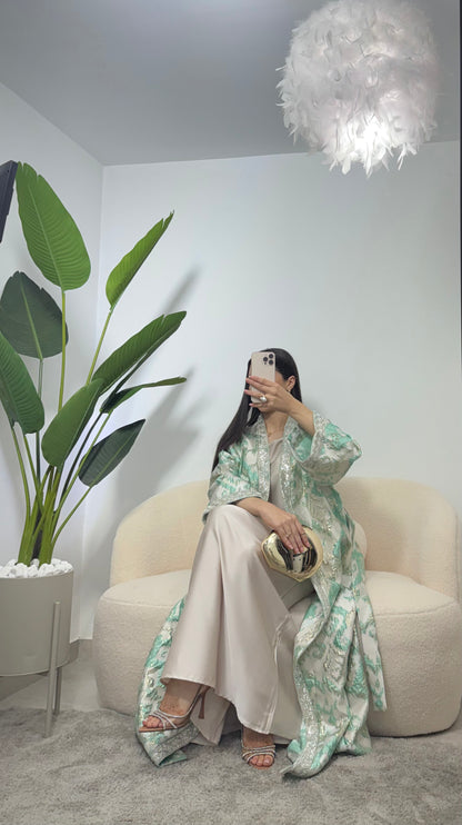 Kimono con cinturón dos piezas