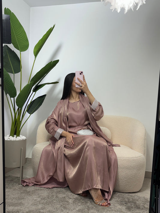 Abaya satinada tres piezas