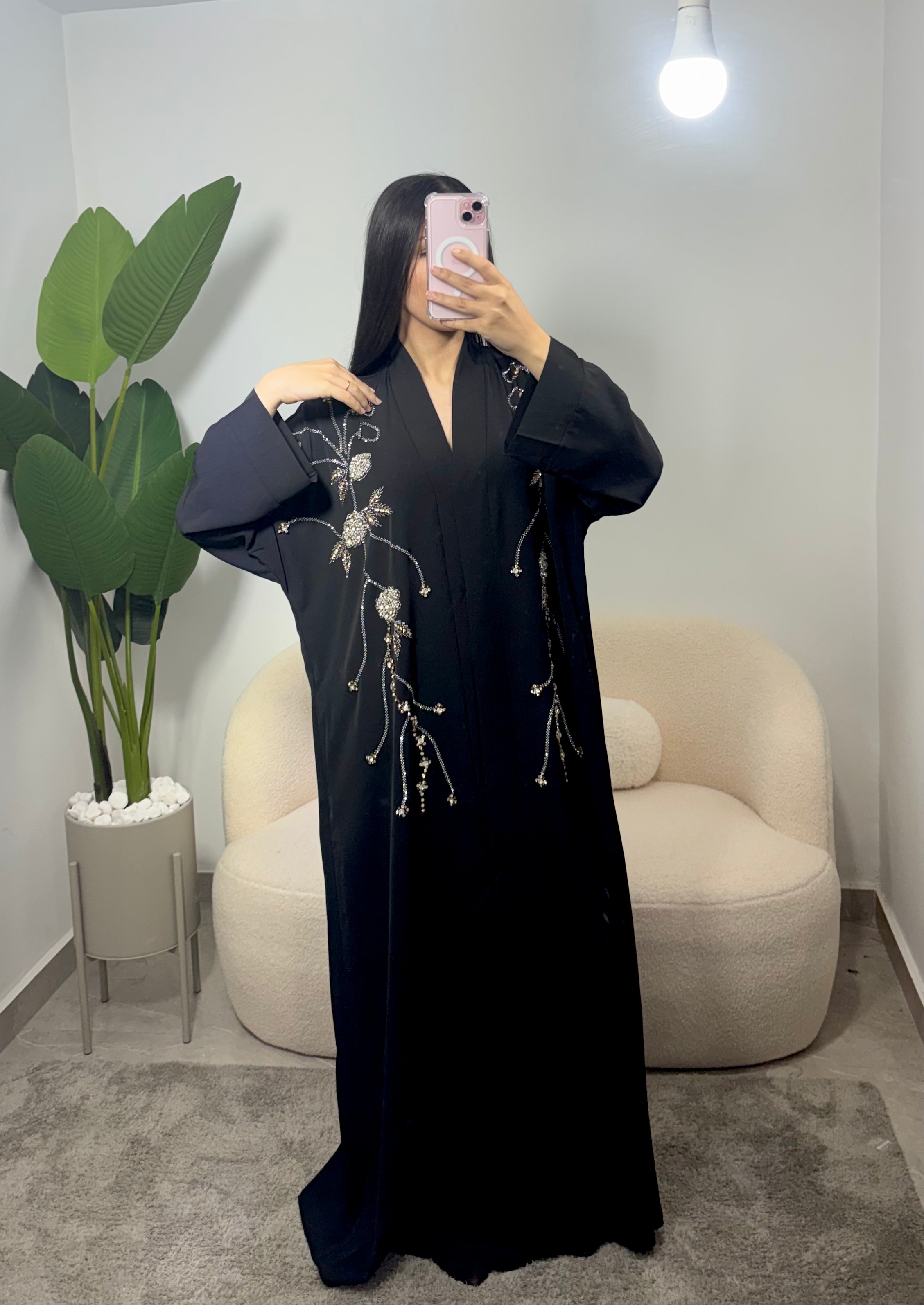 Abaya con pedreria