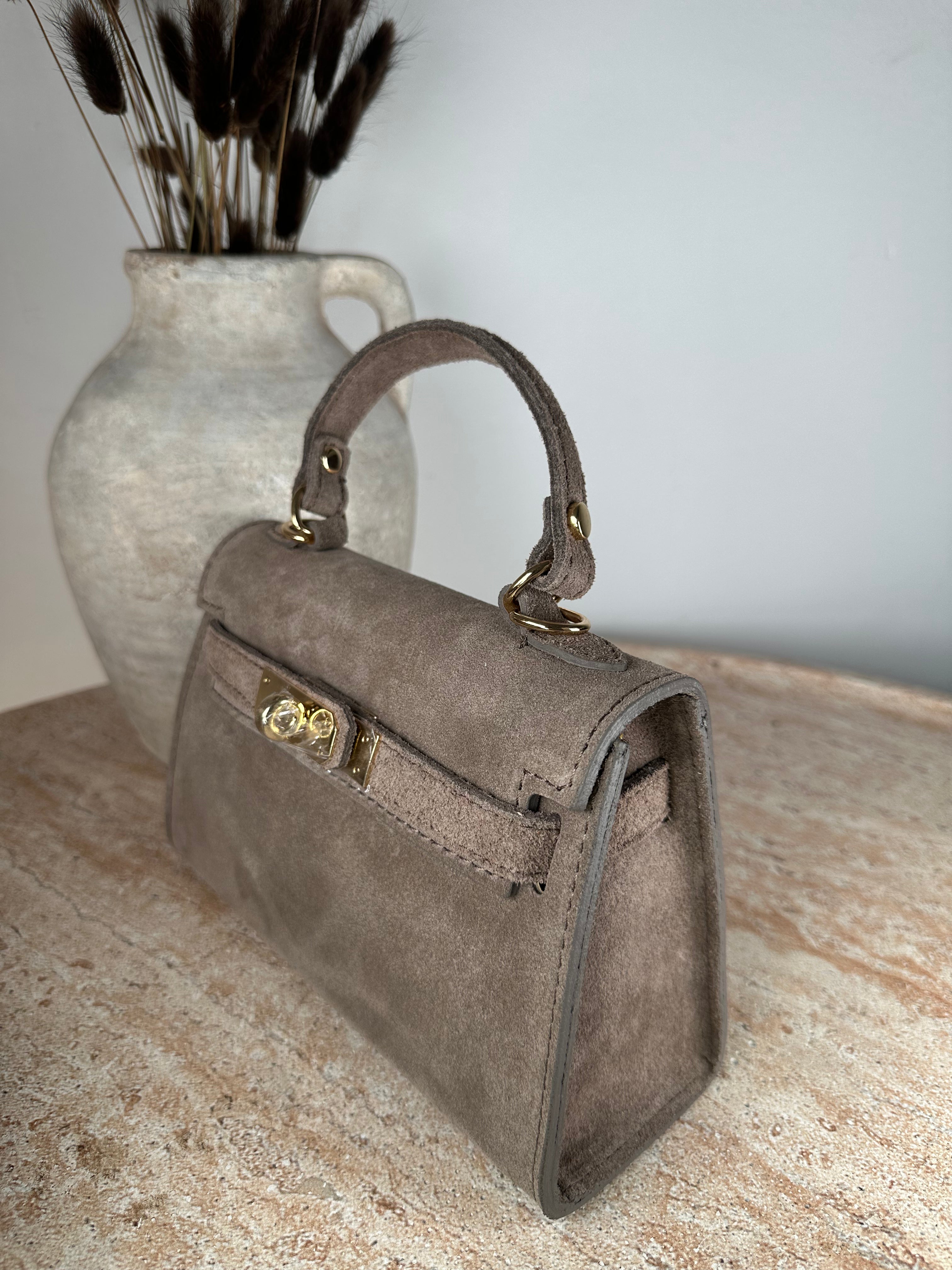 Bolso de terciopelo y cuero