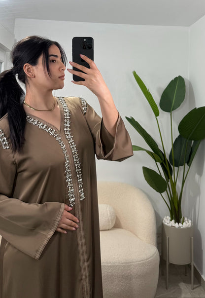 Abaya con pedreria