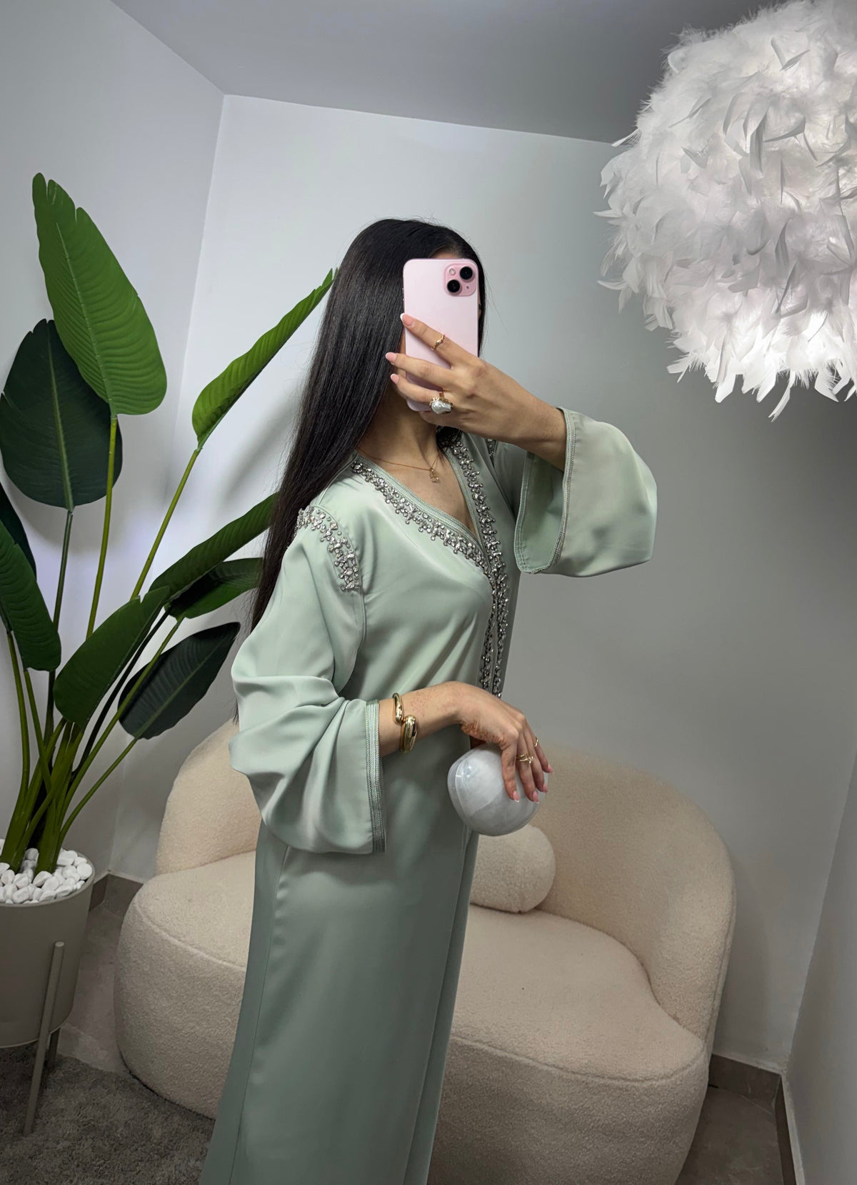 Abaya con pedreria