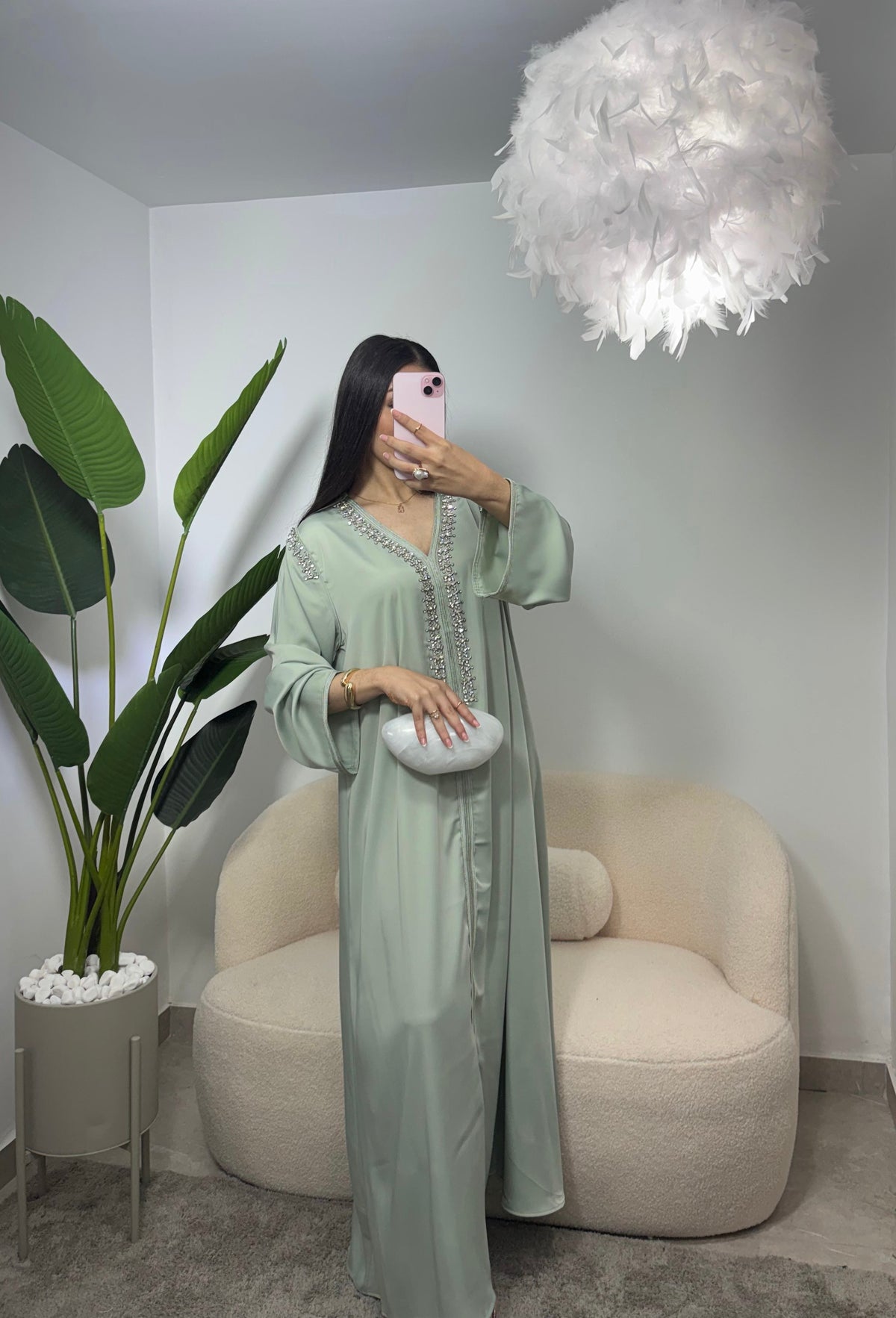 Abaya con pedreria