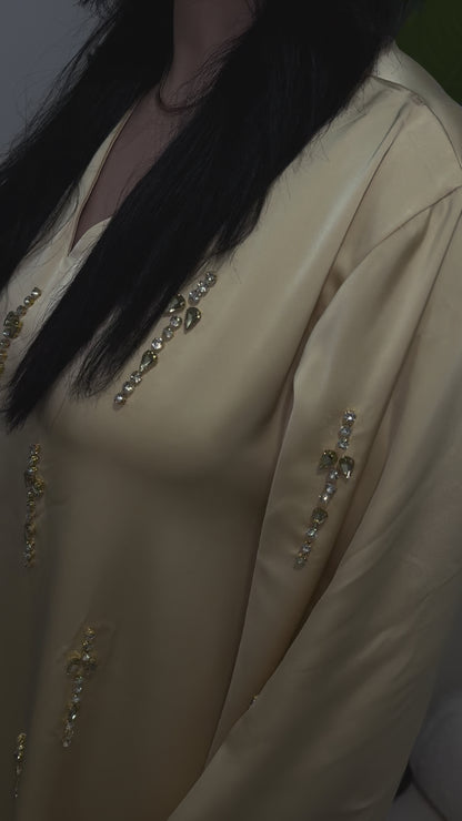 Abaya con pedreria